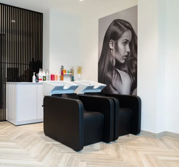 Luxury salon